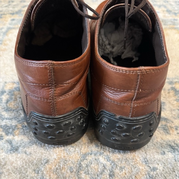 TOD’S Classic Brown Leather Men\'s Shoes Size 9
